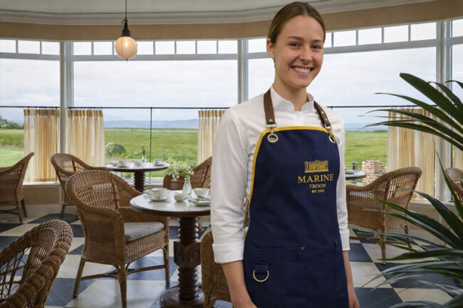 Girl-in-Marine-Troon
